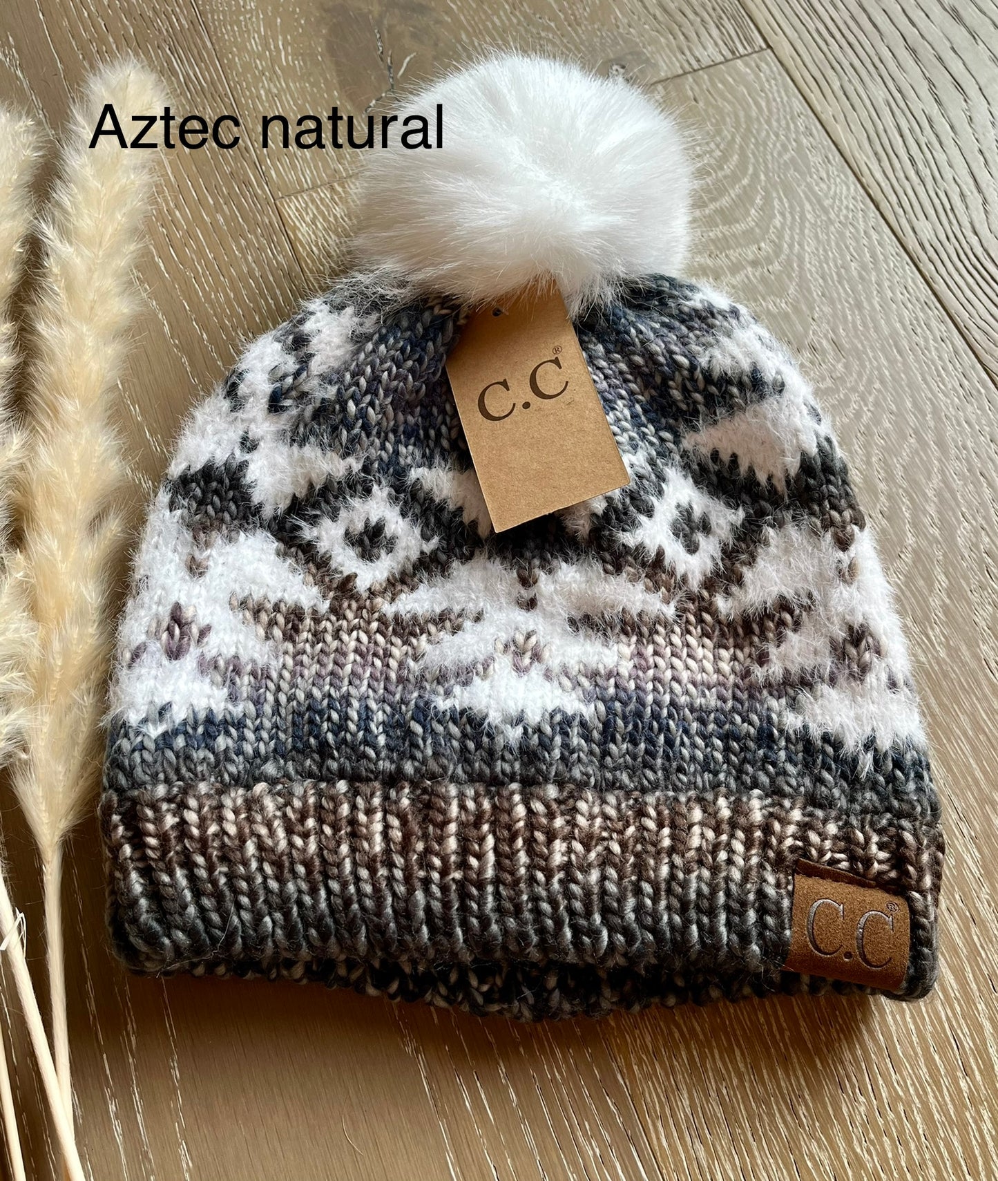Women's Pom Beanie Hat